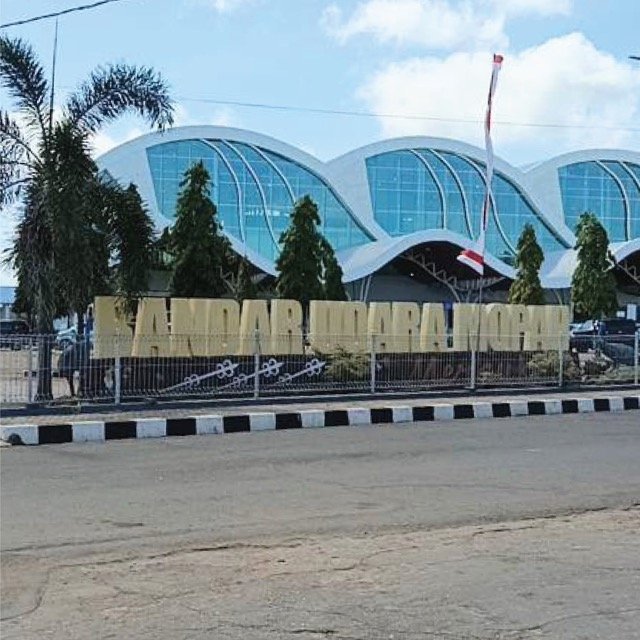 Bandara Internasional Mopah